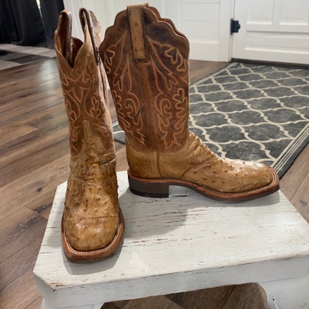 Lucchese size 7B women's ostrich boots